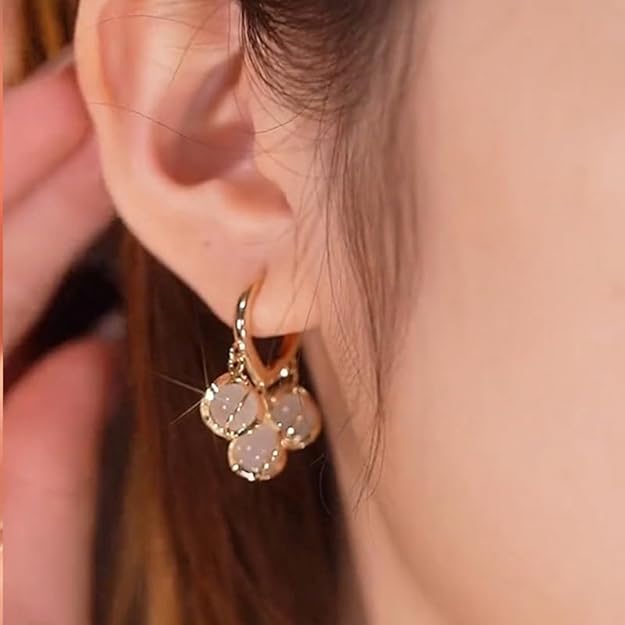 Stylish Crystal Earrings - Image 2